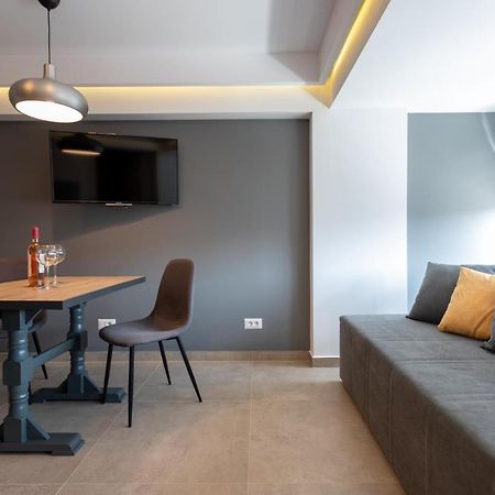 Corso Apartments B&B Фокшаны Экстерьер фото